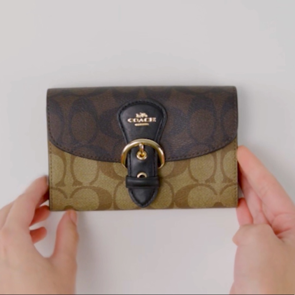 Coach medium Wallet - Picture 3 of 6